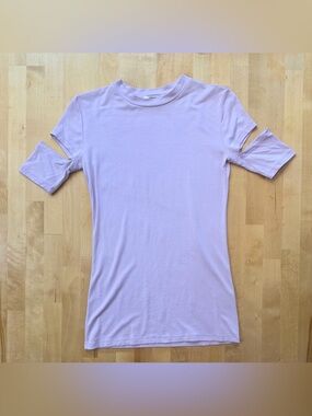 Marcella NYC Esme Lilac Cutout Sleeve Short Sleeve Tee